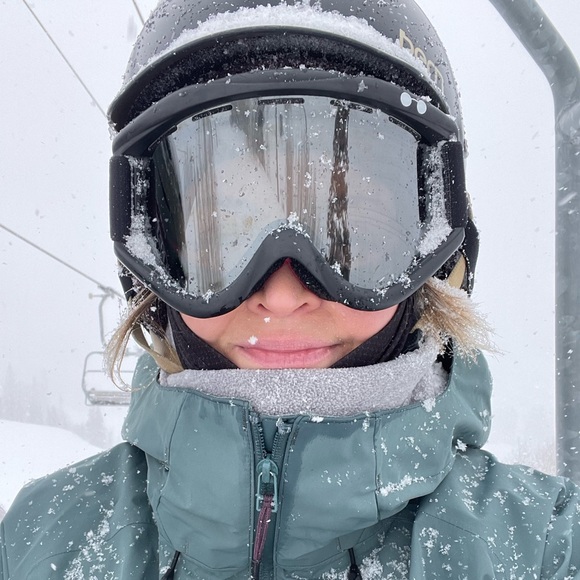 Meet your Posher, Justine - Picture 3 of 7